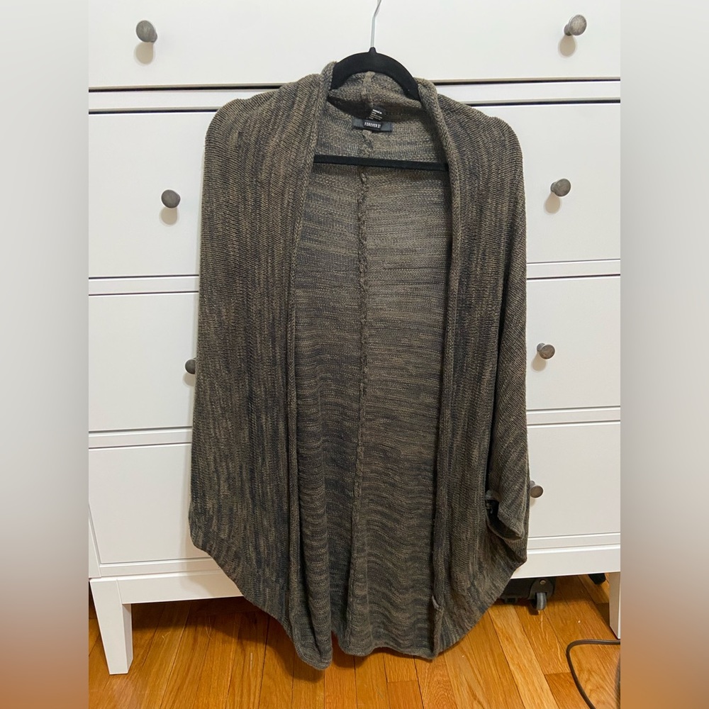 Forever 21 Dolman Batwing Cardigan Shawl in Olive Green